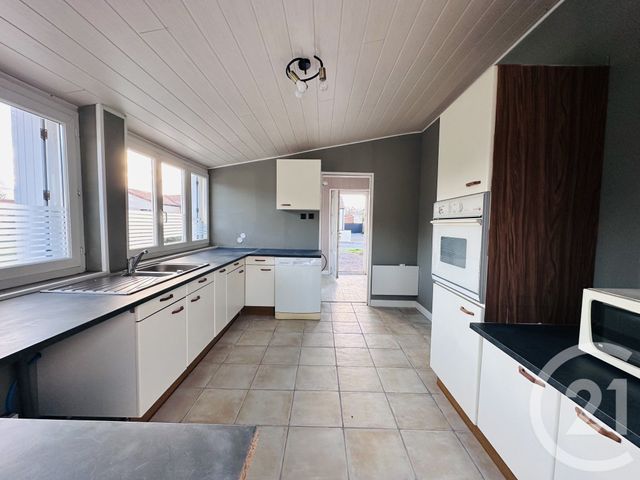 Maison &agrave; vendre - 3 pi&egrave;ces - 75 m2 - Le Fenouiller - 85 - PAYS-DE-LOIRE