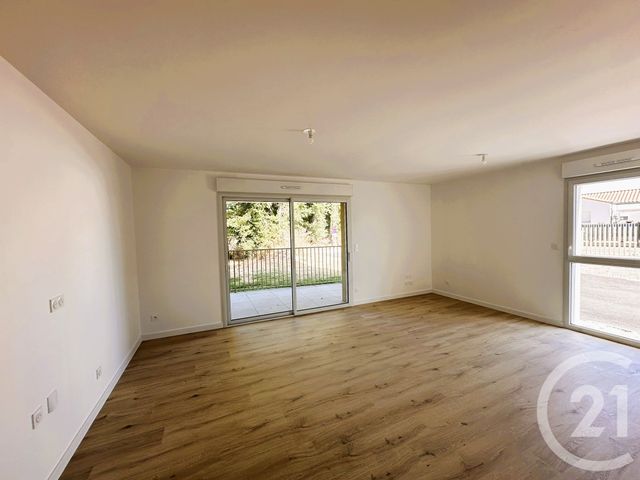 Appartement F3 &agrave; vendre - 3 pi&egrave;ces - 60,90 m2 - Le Fenouiller - 85 - PAYS-DE-LOIRE