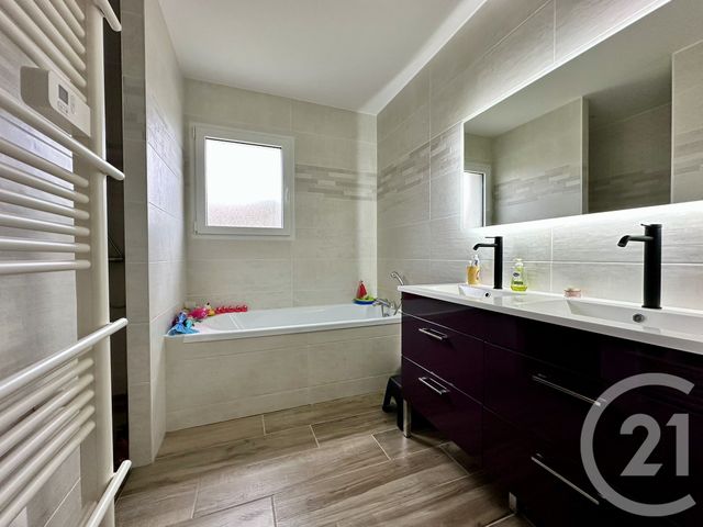 Maison &agrave; vendre - 4 pi&egrave;ces - 123 m2 - L Aiguillon Sur Vie - 85 - PAYS-DE-LOIRE