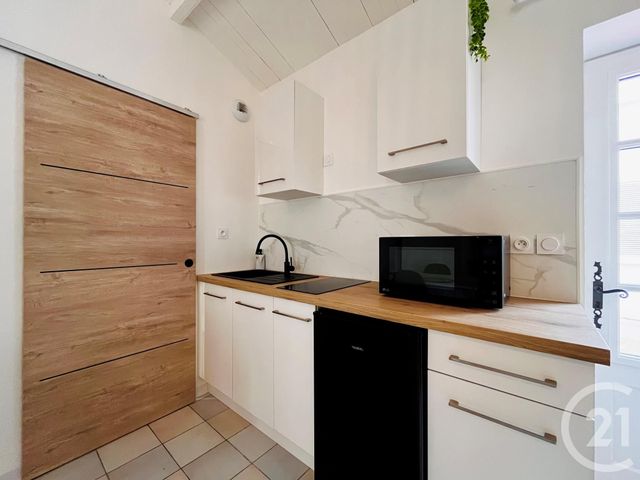 Maison &agrave; vendre - 1 pi&egrave;ce - 31 m2 - St Gilles Croix De Vie - 85 - PAYS-DE-LOIRE