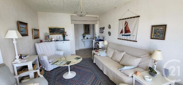 Appartement F3 à vendre - 3 pièces - 58,40 m2 - St Gilles Croix De Vie - 85 - PAYS-DE-LOIRE