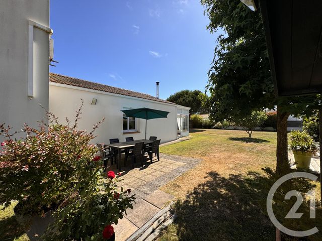 Maison à vendre - 5 pièces - 279 m2 - Le Fenouiller - 85 - PAYS-DE-LOIRE