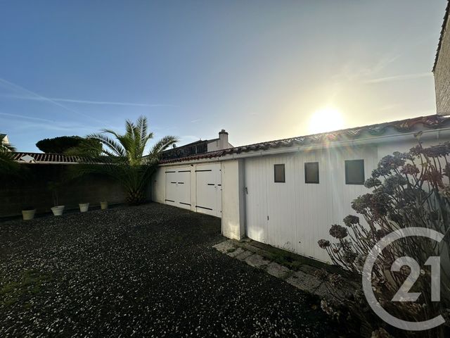 Immeuble à vendre - 130 m2 - St Gilles Croix De Vie - 85 - PAYS-DE-LOIRE