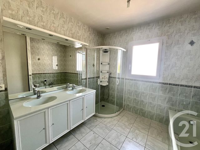 Maison à vendre - 4 pièces - 115,95 m2 - Apremont - 85 - PAYS-DE-LOIRE