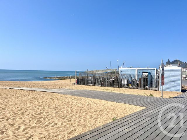 Appartement T2 à vendre - 2 pièces - 43,11 m2 - St Gilles Croix De Vie - 85 - PAYS-DE-LOIRE
