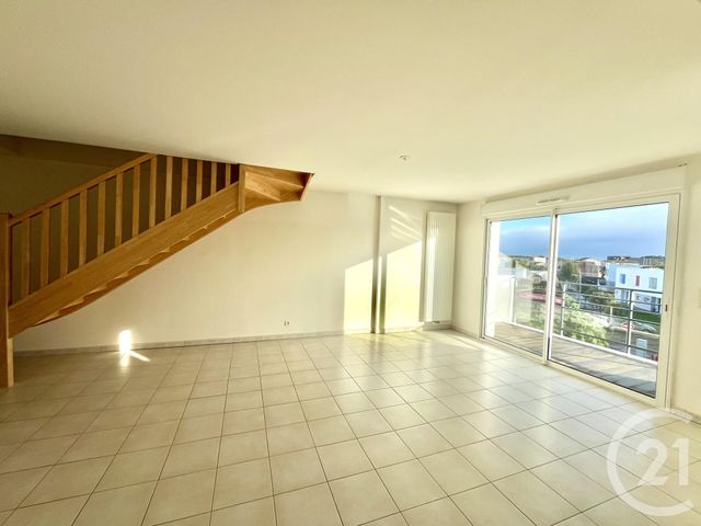 Appartement T3 à vendre - 3 pièces - 72 m2 - St Gilles Croix De Vie - 85 - PAYS-DE-LOIRE
