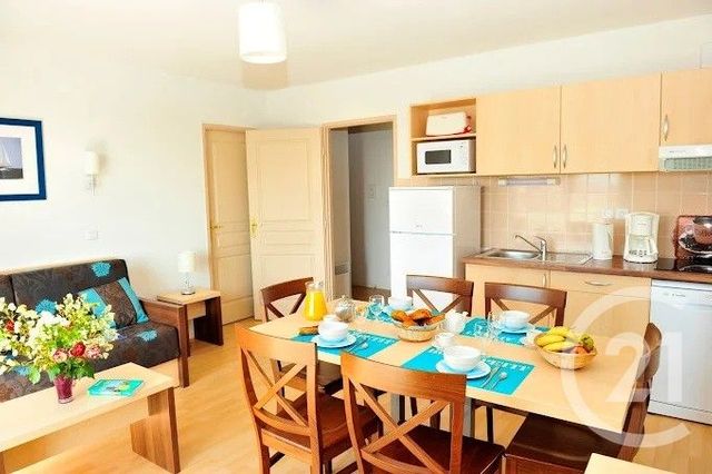 Appartement T3 à vendre - 3 pièces - 43,33 m2 - St Gilles Croix De Vie - 85 - PAYS-DE-LOIRE