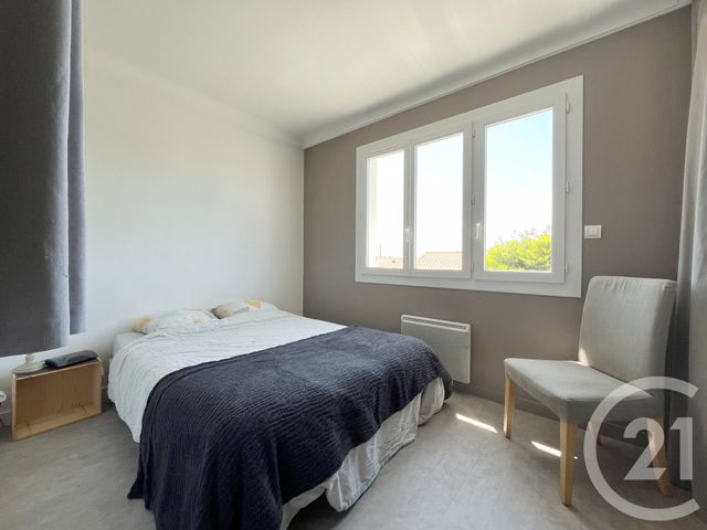 Appartement T3 à vendre - 3 pièces - 47,96 m2 - St Gilles Croix De Vie - 85 - PAYS-DE-LOIRE