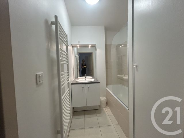 Appartement T2 à vendre - 2 pièces - 33,42 m2 - St Gilles Croix De Vie - 85 - PAYS-DE-LOIRE