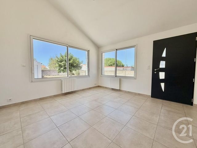 Maison &agrave; louer - 5 pi&egrave;ces - 99,79 m2 - St Hilaire De Riez - 85 - PAYS-DE-LOIRE