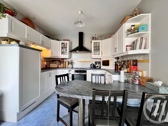 Maison à vendre - 6 pièces - 111,50 m2 - St Hilaire De Riez - 85 - PAYS-DE-LOIRE