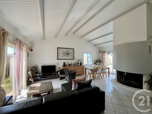 Maison à vendre - 6 pièces - 111,50 m2 - St Hilaire De Riez - 85 - PAYS-DE-LOIRE