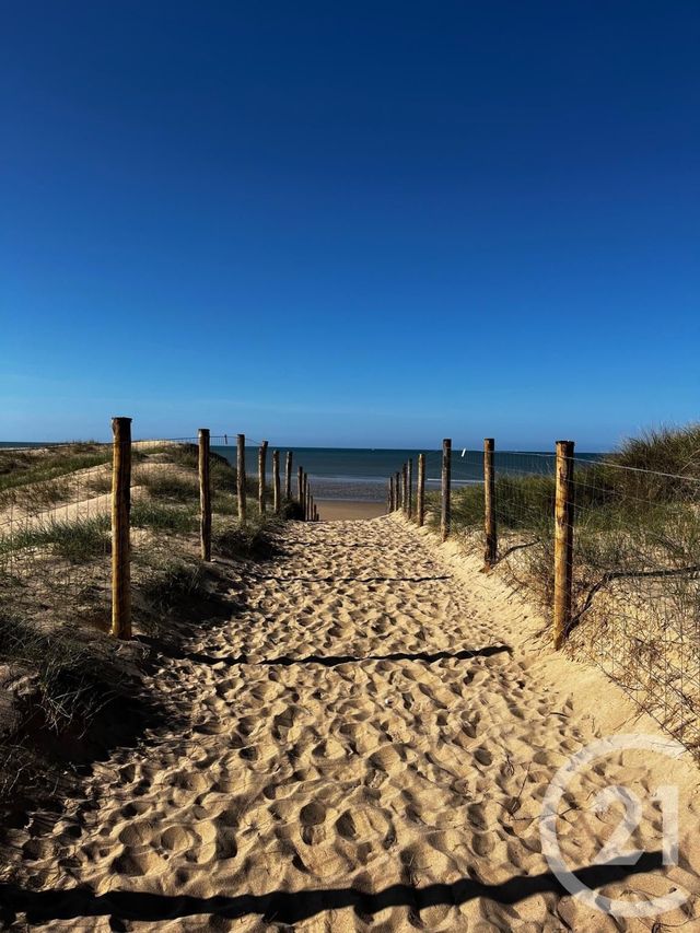 Appartement T3 &agrave; vendre - 3 pi&egrave;ces - 41,85 m2 - St Hilaire De Riez - 85 - PAYS-DE-LOIRE