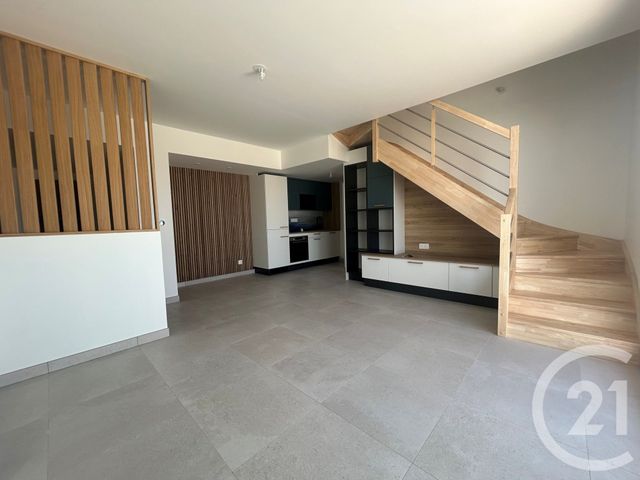 Appartement T3 à vendre - 3 pièces - 69,80 m2 - St Gilles Croix De Vie - 85 - PAYS-DE-LOIRE