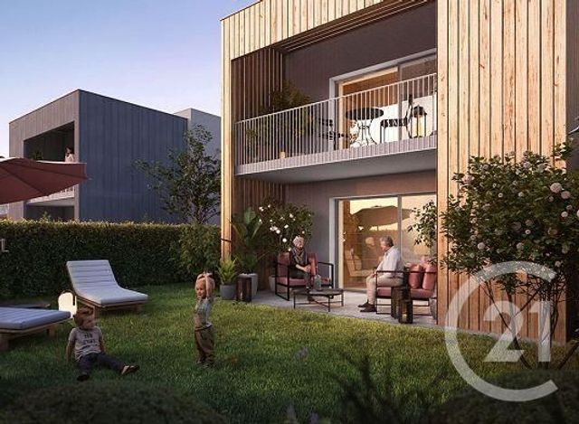 Appartement T3 à vendre - 3 pièces - 65,60 m2 - St Gilles Croix De Vie - 85 - PAYS-DE-LOIRE