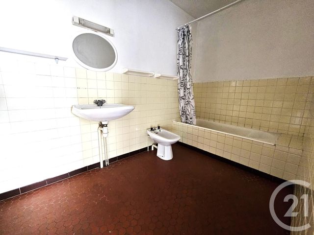 Appartement F3 à vendre - 3 pièces - 82,04 m2 - St Hilaire De Riez - 85 - PAYS-DE-LOIRE