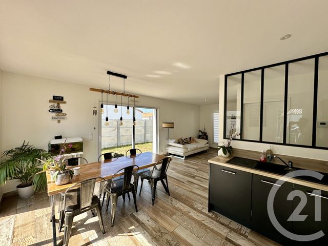Maison à vendre - 4 pièces - 75 m2 - St Hilaire De Riez - 85 - PAYS-DE-LOIRE
