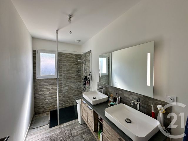 Maison à vendre - 4 pièces - 75 m2 - St Hilaire De Riez - 85 - PAYS-DE-LOIRE