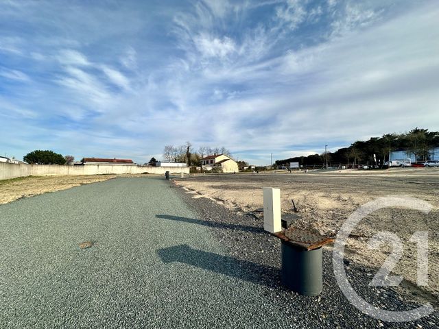 Terrain à vendre - 299 m2 - St Hilaire De Riez - 85 - PAYS-DE-LOIRE