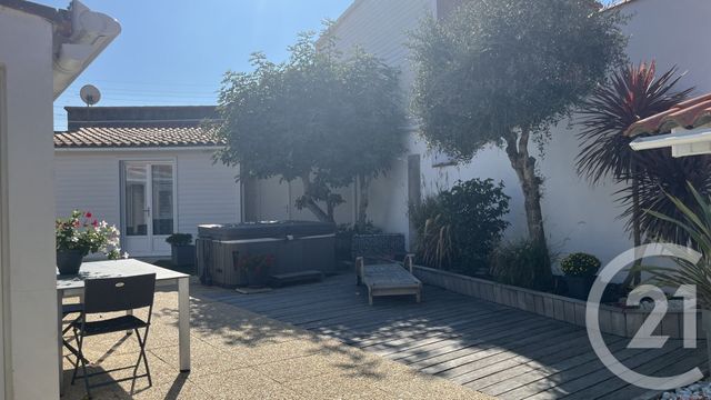 Maison à vendre - 5 pièces - 88 m2 - St Hilaire De Riez - 85 - PAYS-DE-LOIRE