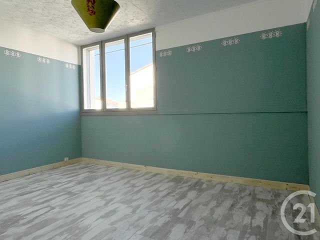 Appartement T2 à vendre - 2 pièces - 41,37 m2 - St Hilaire De Riez - 85 - PAYS-DE-LOIRE