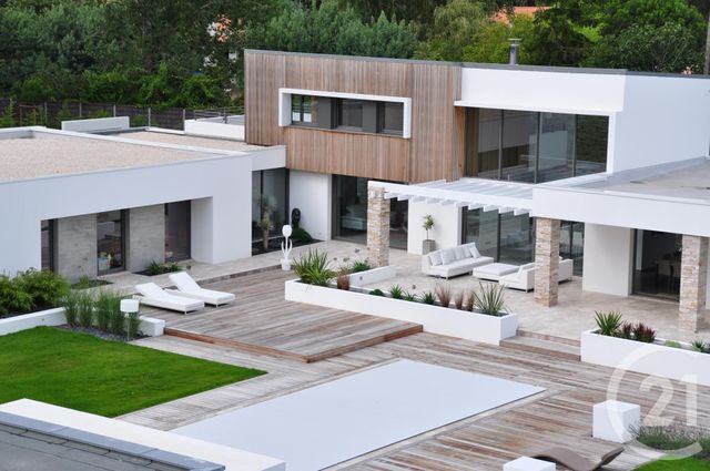 Maison à vendre - 10 pièces - 384,40 m2 - St Hilaire De Riez - 85 - PAYS-DE-LOIRE