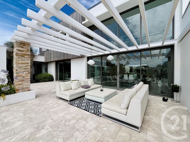 Maison à vendre - 10 pièces - 384,40 m2 - St Hilaire De Riez - 85 - PAYS-DE-LOIRE