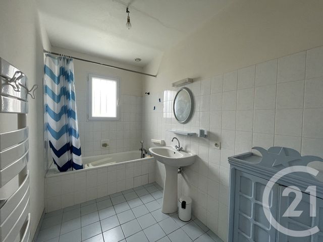 Maison à vendre - 5 pièces - 86,60 m2 - St Hilaire De Riez - 85 - PAYS-DE-LOIRE