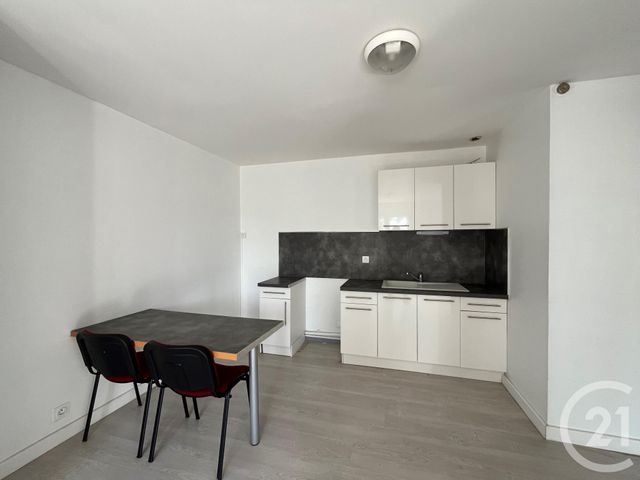 Maison à vendre - 12 pièces - 205,87 m2 - St Hilaire De Riez - 85 - PAYS-DE-LOIRE