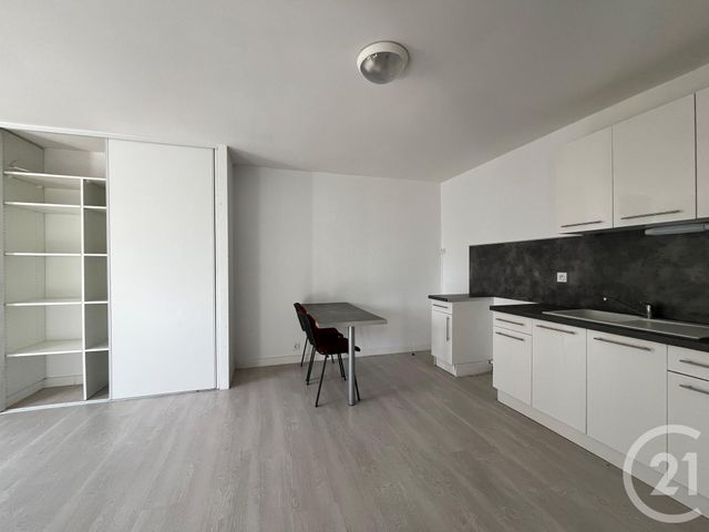 Maison à vendre - 12 pièces - 205,87 m2 - St Hilaire De Riez - 85 - PAYS-DE-LOIRE