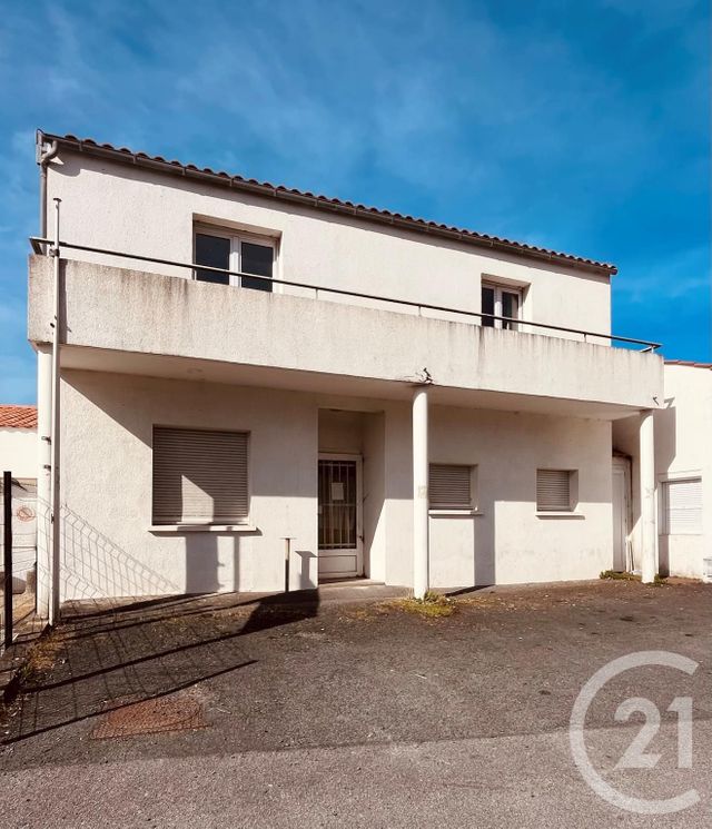 Maison à vendre - 12 pièces - 205,87 m2 - St Hilaire De Riez - 85 - PAYS-DE-LOIRE