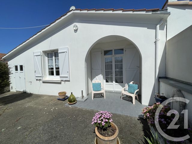 Maison à vendre - 2 pièces - 39 m2 - St Hilaire De Riez - 85 - PAYS-DE-LOIRE