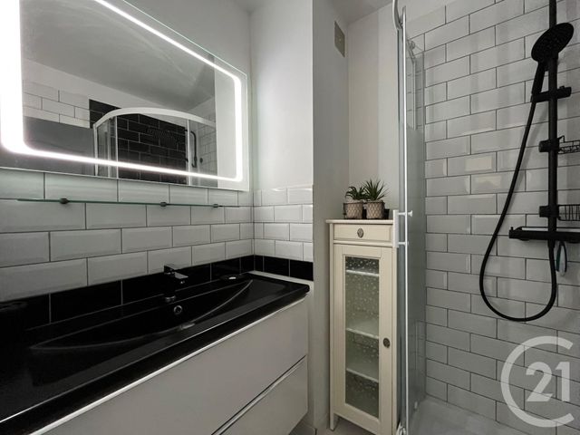 Appartement T2 à vendre - 2 pièces - 41,91 m2 - St Hilaire De Riez - 85 - PAYS-DE-LOIRE