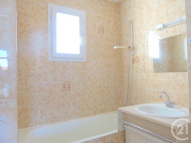 Appartement F2 &agrave; vendre - 2 pi&egrave;ces - 34,71 m2 - St Hilaire De Riez - 85 - PAYS-DE-LOIRE