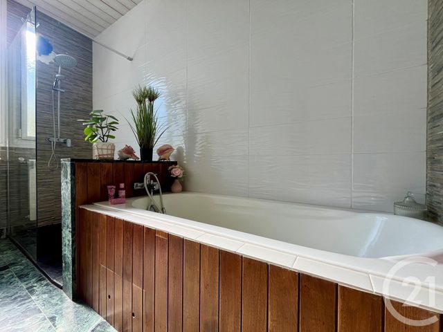 Maison &agrave; vendre - 7 pi&egrave;ces - 170,42 m2 - Le Fenouiller - 85 - PAYS-DE-LOIRE