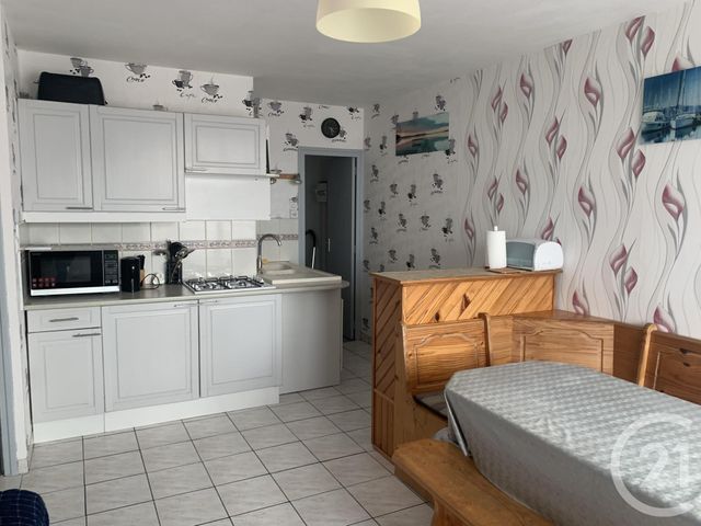 Appartement T3 &agrave; vendre - 3 pi&egrave;ces - 51,83 m2 - St Hilaire De Riez - 85 - PAYS-DE-LOIRE