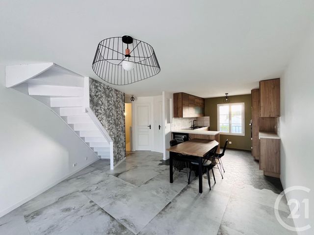 Appartement T4 &agrave; vendre - 4 pi&egrave;ces - 78,89 m2 - St Hilaire De Riez - 85 - PAYS-DE-LOIRE