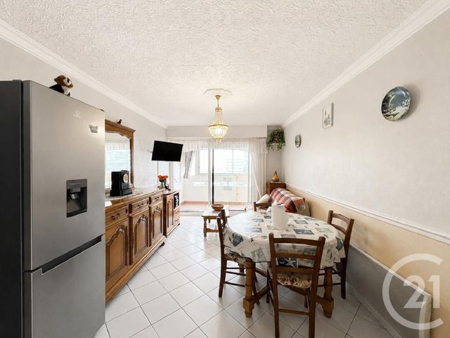 Appartement T2 &agrave; vendre - 2 pi&egrave;ces - 35,72 m2 - St Hilaire De Riez - 85 - PAYS-DE-LOIRE